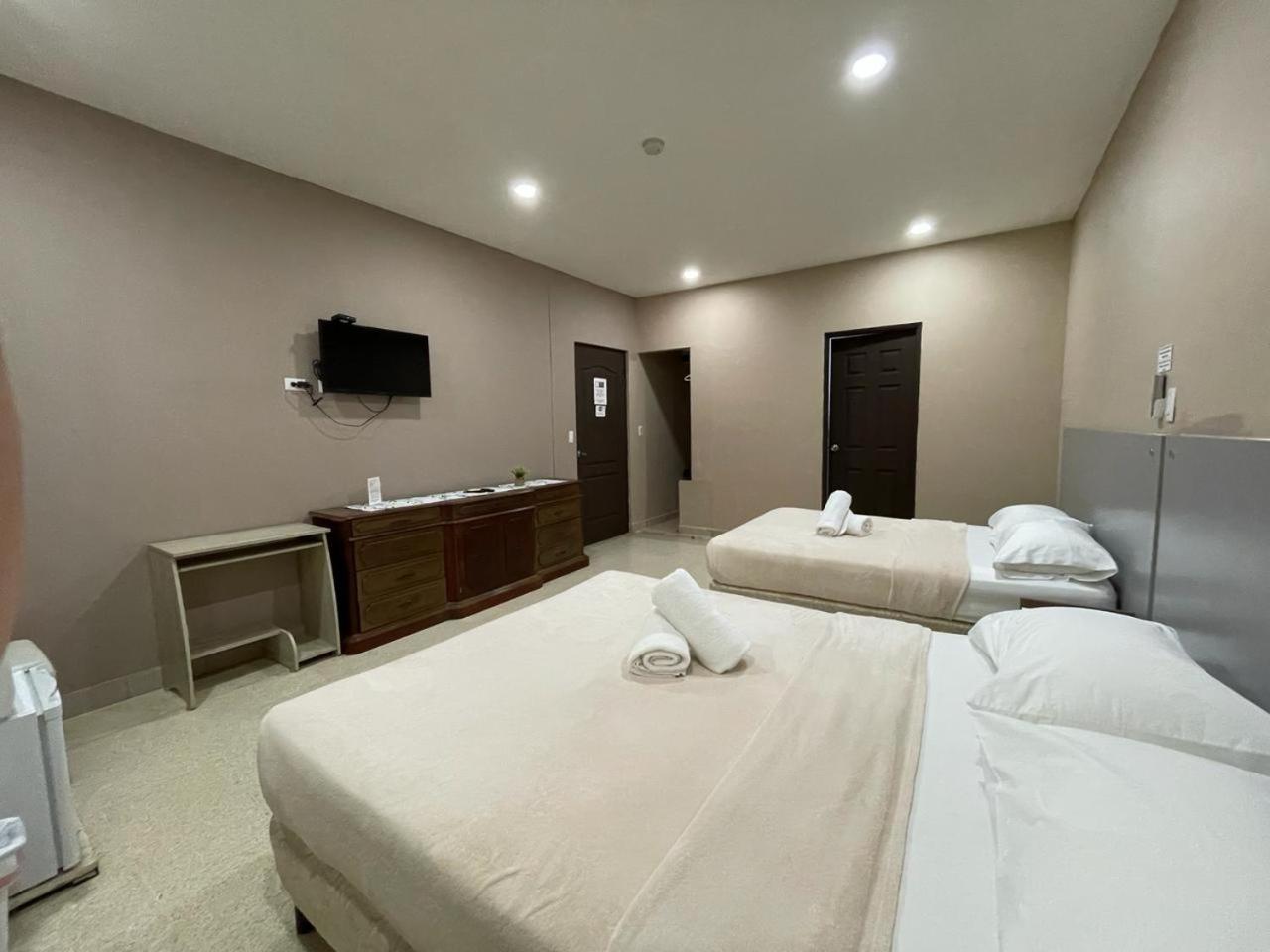 Hostal El Prado Panamaváros Kültér fotó