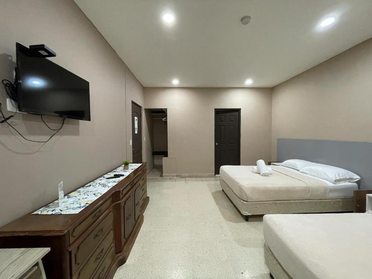 Hostal El Prado Panamaváros Kültér fotó