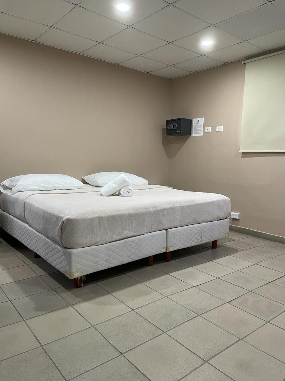 Hostal El Prado Panamaváros Kültér fotó