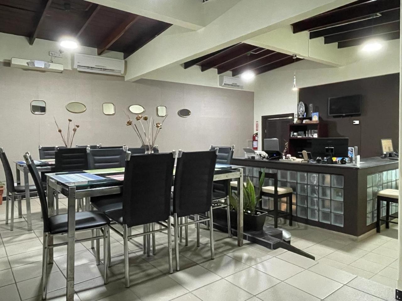 Hostal El Prado Panamaváros Kültér fotó